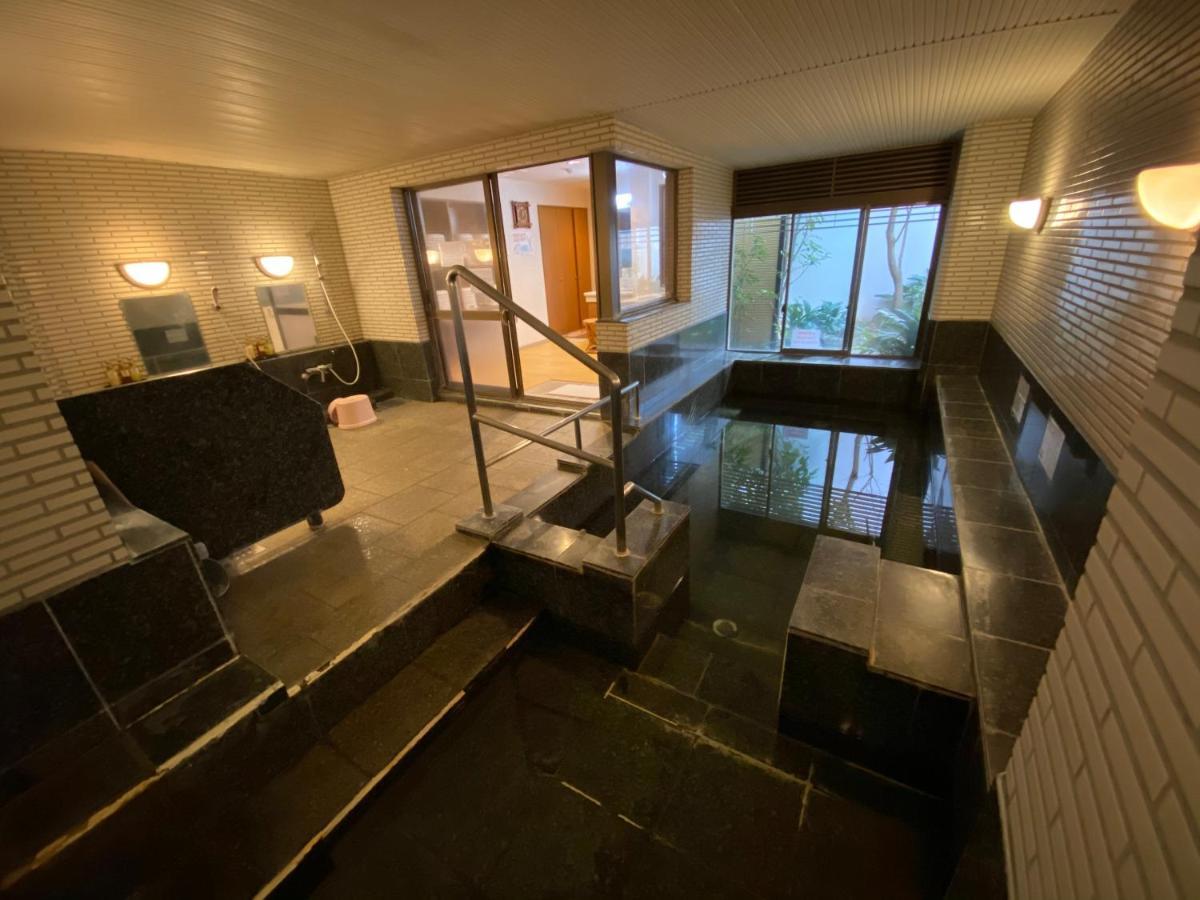 Atami Onsen Guest House Megumi Luaran gambar